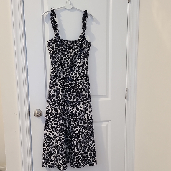 Zara Black and White Midi Sundress with Spaghetti Straps for Casual Nights - Picture 1 of 7